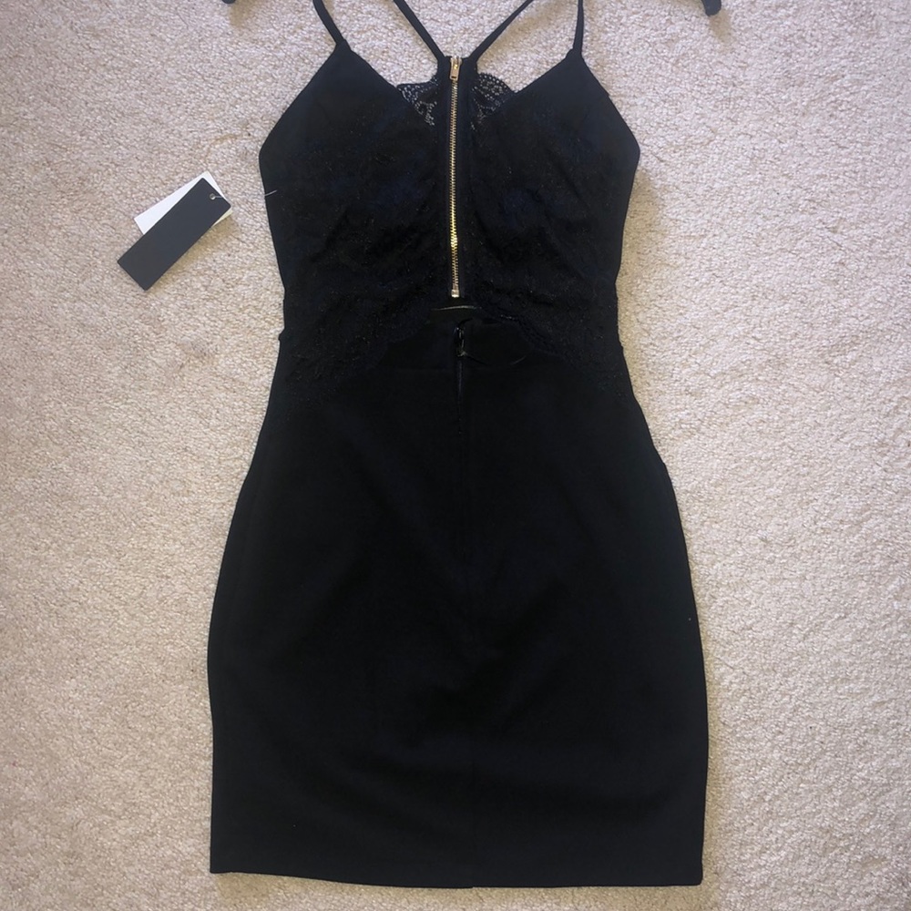 Lace-Back Short Black Homecoming Party Dress - Picture 4 of 6